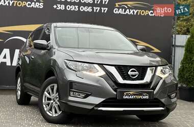 Внедорожник / Кроссовер Nissan X-Trail 2019 в 