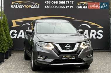 Внедорожник / Кроссовер Nissan X-Trail 2019 в 