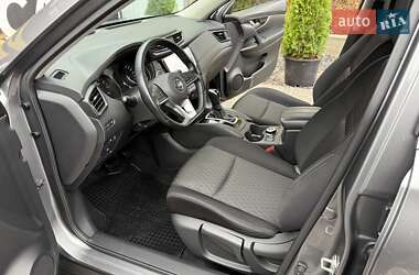 Внедорожник / Кроссовер Nissan X-Trail 2019 в 