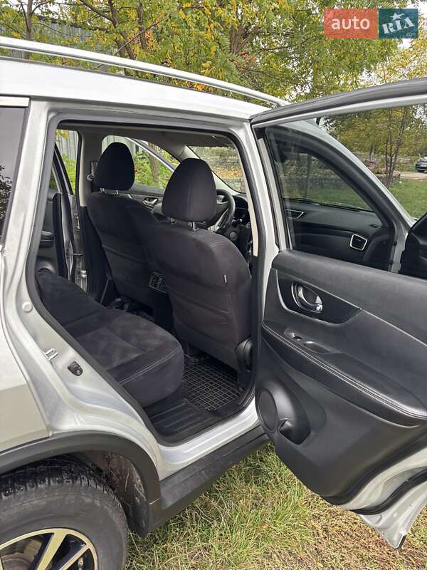 Позашляховик / Кросовер Nissan X-Trail 2015 в Кропивницькому фото 12 Позашляховик / Кросовер Nissan X-Trail 2015 в Кропивницькому