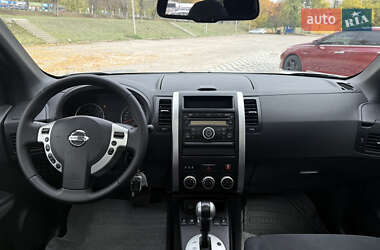 Внедорожник / Кроссовер Nissan X-Trail 2011 в 