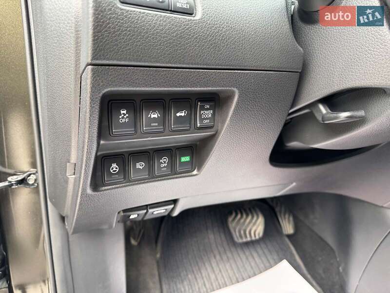 Внедорожник / Кроссовер Nissan X-Trail 2018 в Запорожье фото 21 Внедорожник / Кроссовер Nissan X-Trail 2018 в Запорожье