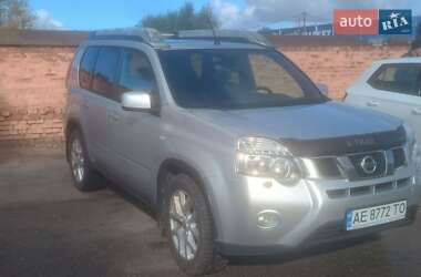 Позашляховик / Кросовер Nissan X-Trail 2012 в  фото 9 Позашляховик / Кросовер Nissan X-Trail 2012 в