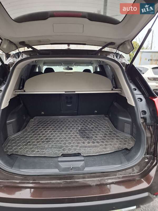 Позашляховик / Кросовер Nissan X-Trail 2021 в Києві фото 15 Позашляховик / Кросовер Nissan X-Trail 2021 в Києві