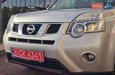 Внедорожник / Кроссовер Nissan X-Trail 2012 в 