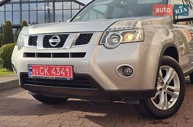 Внедорожник / Кроссовер Nissan X-Trail 2012 в 