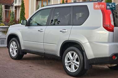 Внедорожник / Кроссовер Nissan X-Trail 2012 в 