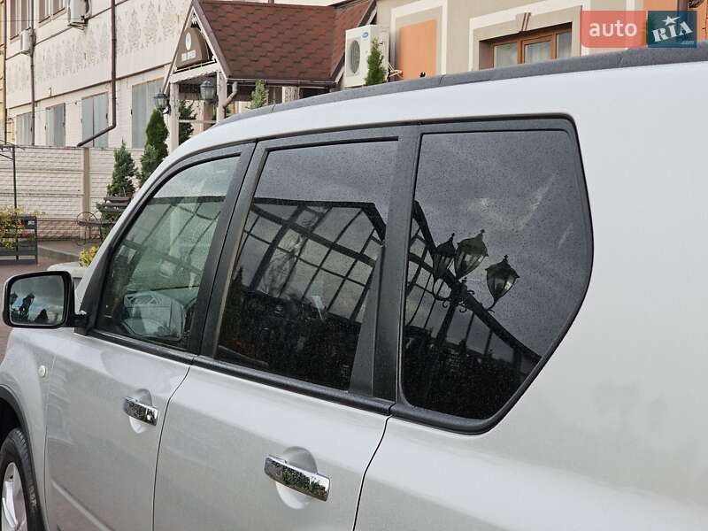 Внедорожник / Кроссовер Nissan X-Trail 2012 в Стрые