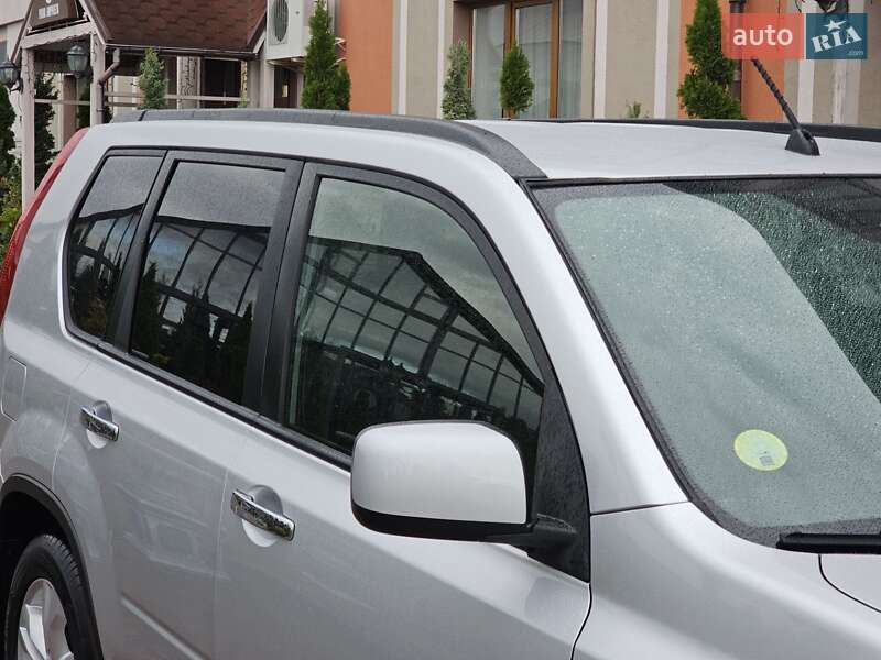 Внедорожник / Кроссовер Nissan X-Trail 2012 в Стрые