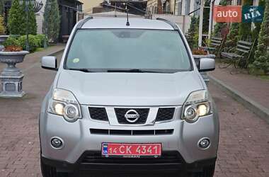 Внедорожник / Кроссовер Nissan X-Trail 2012 в 
