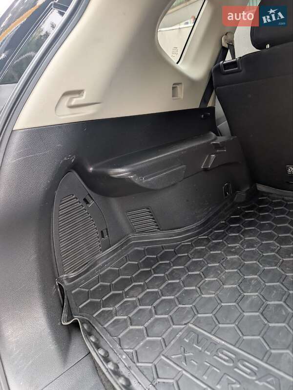 Внедорожник / Кроссовер Nissan X-Trail 2017 в Киеве фото 17 Внедорожник / Кроссовер Nissan X-Trail 2017 в Киеве