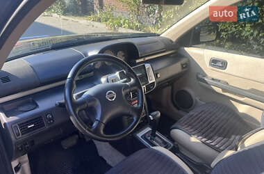Позашляховик / Кросовер Nissan X-Trail 2003 в 