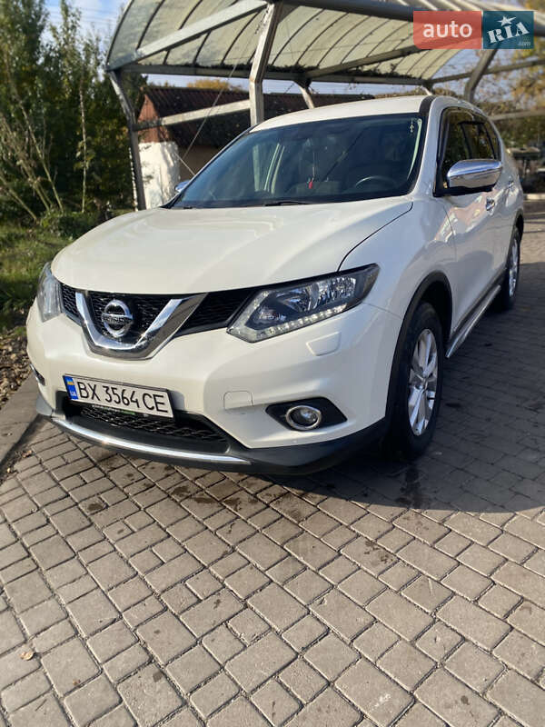 Внедорожник / Кроссовер Nissan X-Trail 2017 в Львове фото 2 Внедорожник / Кроссовер Nissan X-Trail 2017 в Львове