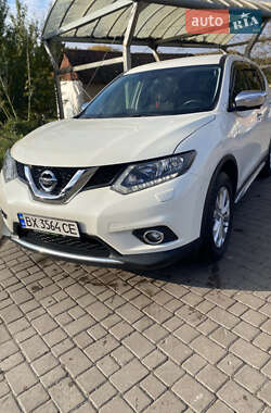 Позашляховик / Кросовер Nissan X-Trail 2017 в  фото 2 Позашляховик / Кросовер Nissan X-Trail 2017 в