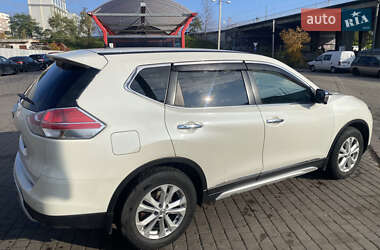 Позашляховик / Кросовер Nissan X-Trail 2017 в  фото 8 Позашляховик / Кросовер Nissan X-Trail 2017 в
