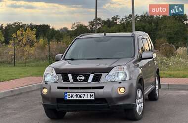 Внедорожник / Кроссовер Nissan X-Trail 2008 в 
