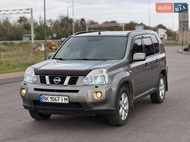 Внедорожник / Кроссовер Nissan X-Trail 2008 в Гоще