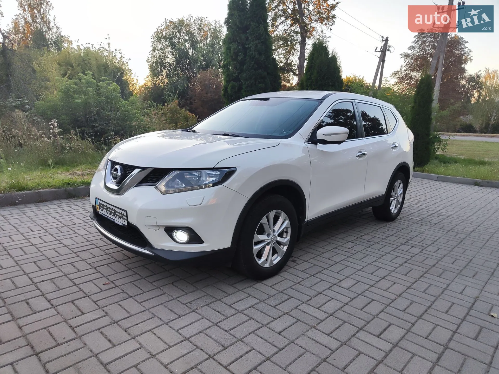 2015 Nissan X-Trail - фото 1