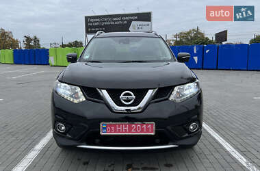 Позашляховик / Кросовер Nissan X-Trail 2016 в Умані