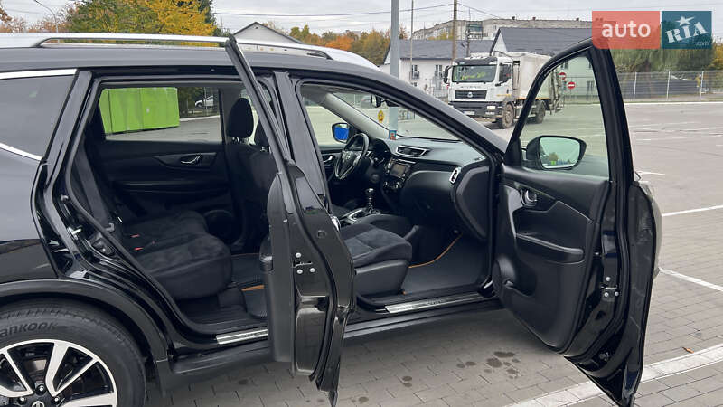 Позашляховик / Кросовер Nissan X-Trail 2016 в Умані фото 31 Позашляховик / Кросовер Nissan X-Trail 2016 в Умані