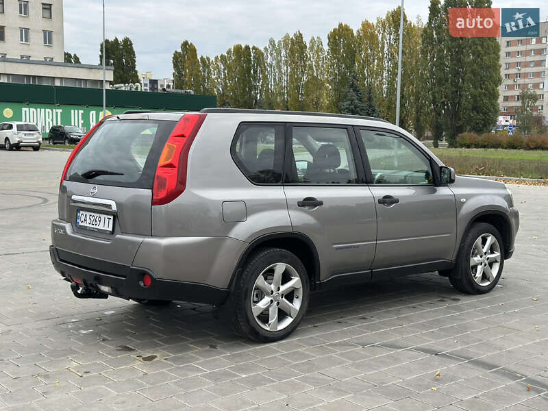 Внедорожник / Кроссовер Nissan X-Trail 2007 в Черкассах