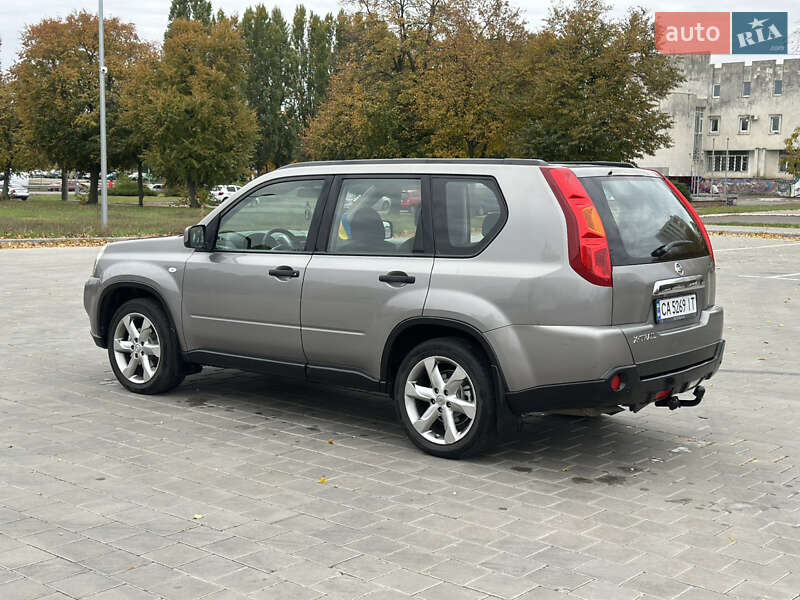Внедорожник / Кроссовер Nissan X-Trail 2007 в Черкассах