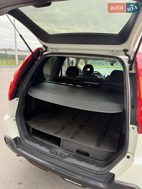 Внедорожник / Кроссовер Nissan X-Trail 2007 в Днепре фото 13 Внедорожник / Кроссовер Nissan X-Trail 2007 в Днепре