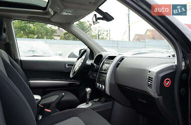 Внедорожник / Кроссовер Nissan X-Trail 2007 в 