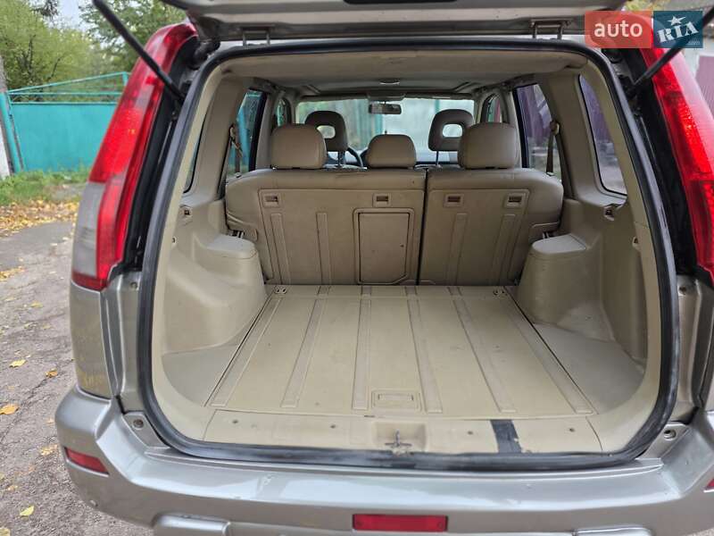 Внедорожник / Кроссовер Nissan X-Trail 2003 в Бердичеве