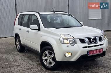 Позашляховик / Кросовер Nissan X-Trail 2011 в Косові