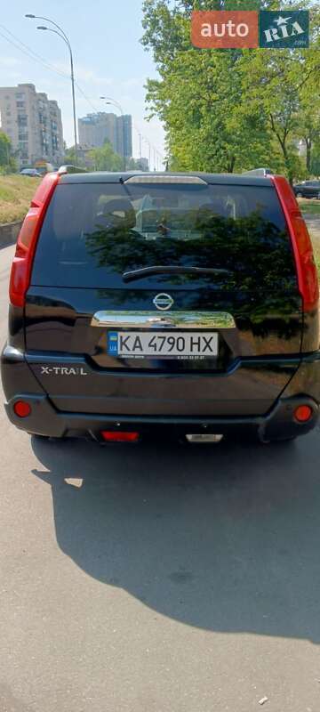 Позашляховик / Кросовер Nissan X-Trail 2008 в Києві