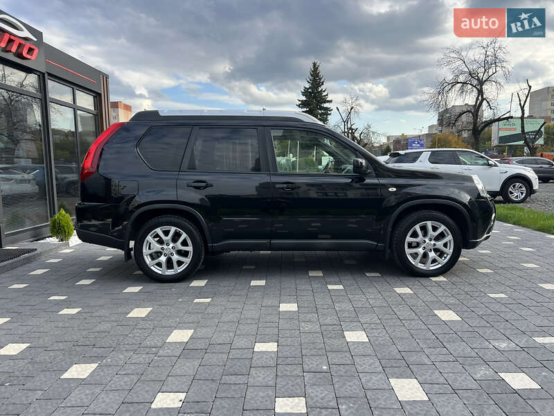 Позашляховик / Кросовер Nissan X-Trail 2012 в Ужгороді