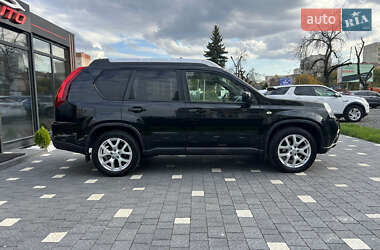 Внедорожник / Кроссовер Nissan X-Trail 2012 в 
