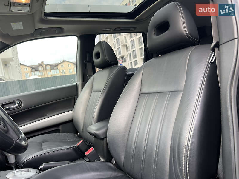 Позашляховик / Кросовер Nissan X-Trail 2012 в Ужгороді