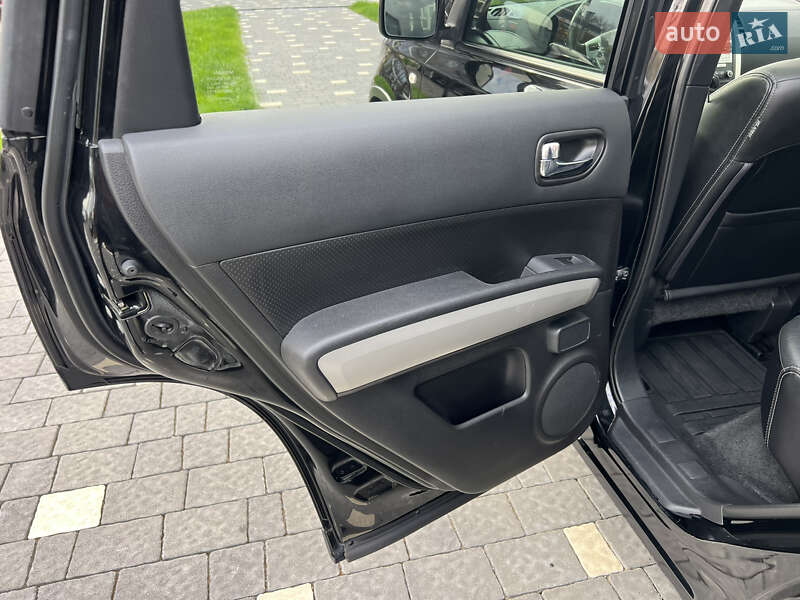 Позашляховик / Кросовер Nissan X-Trail 2012 в Ужгороді