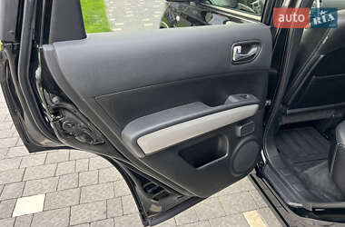 Внедорожник / Кроссовер Nissan X-Trail 2012 в 