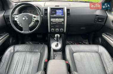 Внедорожник / Кроссовер Nissan X-Trail 2012 в 