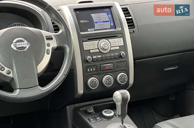 Внедорожник / Кроссовер Nissan X-Trail 2012 в 