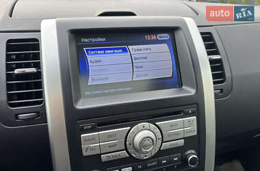 Внедорожник / Кроссовер Nissan X-Trail 2012 в 