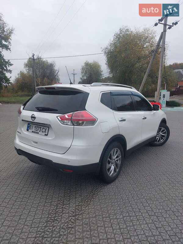 Позашляховик / Кросовер Nissan X-Trail 2014 в Полтаві