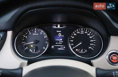 Внедорожник / Кроссовер Nissan X-Trail 2018 в 