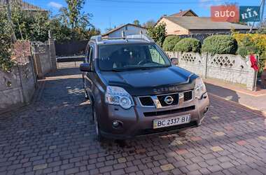 Внедорожник / Кроссовер Nissan X-Trail 2011 в Львове
