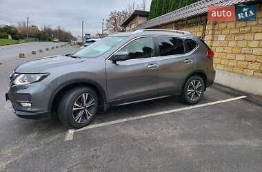 Внедорожник / Кроссовер Nissan X-Trail 2021 в 