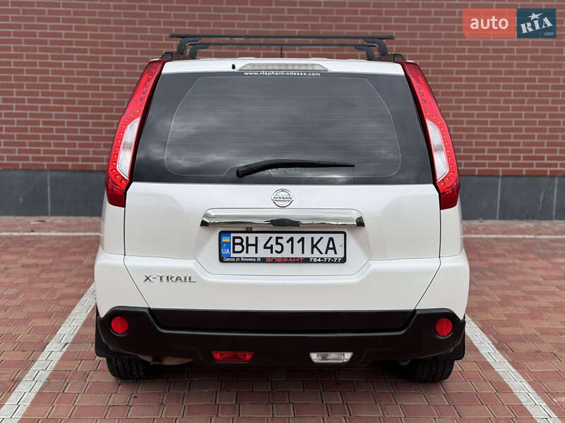 Позашляховик / Кросовер Nissan X-Trail 2011 в Одесі
