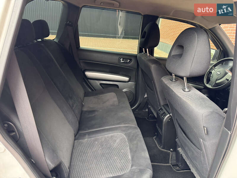 Позашляховик / Кросовер Nissan X-Trail 2011 в Одесі