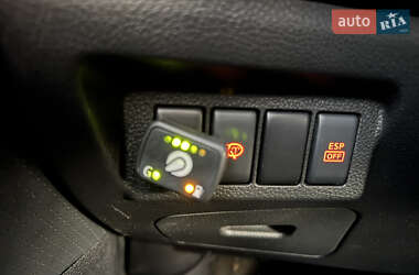 Внедорожник / Кроссовер Nissan X-Trail 2008 в 