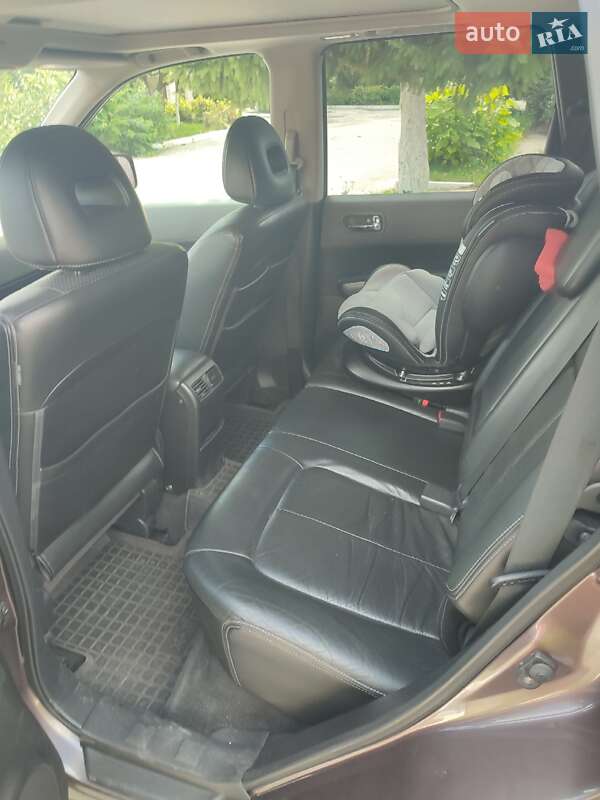 Внедорожник / Кроссовер Nissan X-Trail 2007 в Вараше фото 12 Внедорожник / Кроссовер Nissan X-Trail 2007 в Вараше