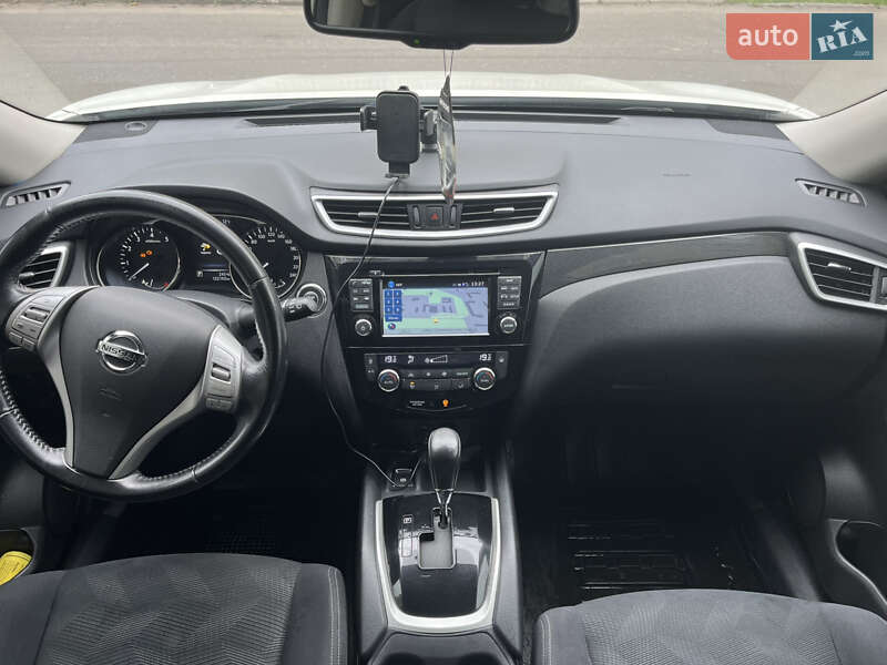 Внедорожник / Кроссовер Nissan X-Trail 2016 в Черкассах фото 11 Внедорожник / Кроссовер Nissan X-Trail 2016 в Черкассах