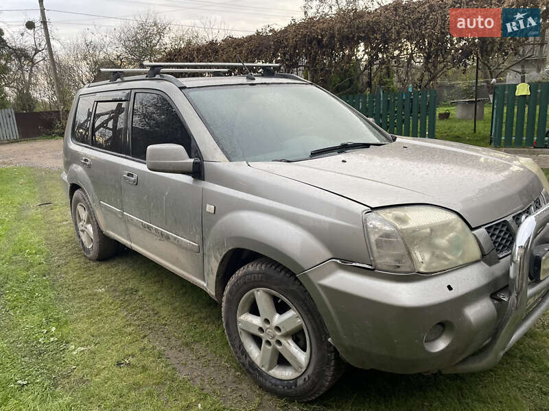 Внедорожник / Кроссовер Nissan X-Trail 2004 в Самборе фото 15 Внедорожник / Кроссовер Nissan X-Trail 2004 в Самборе