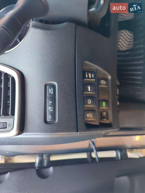 Позашляховик / Кросовер Nissan X-Trail 2015 в Любомлі фото 12 Позашляховик / Кросовер Nissan X-Trail 2015 в Любомлі